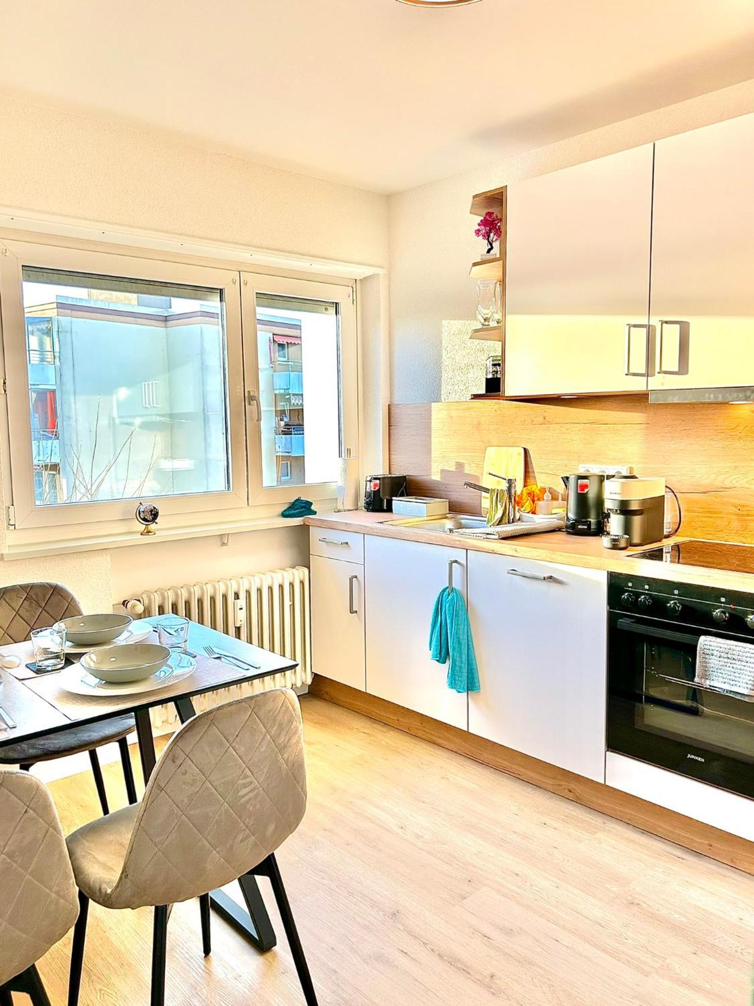 Diamond Apartments: Residenz Dreilaendereck Nahe Flughafen Appartement