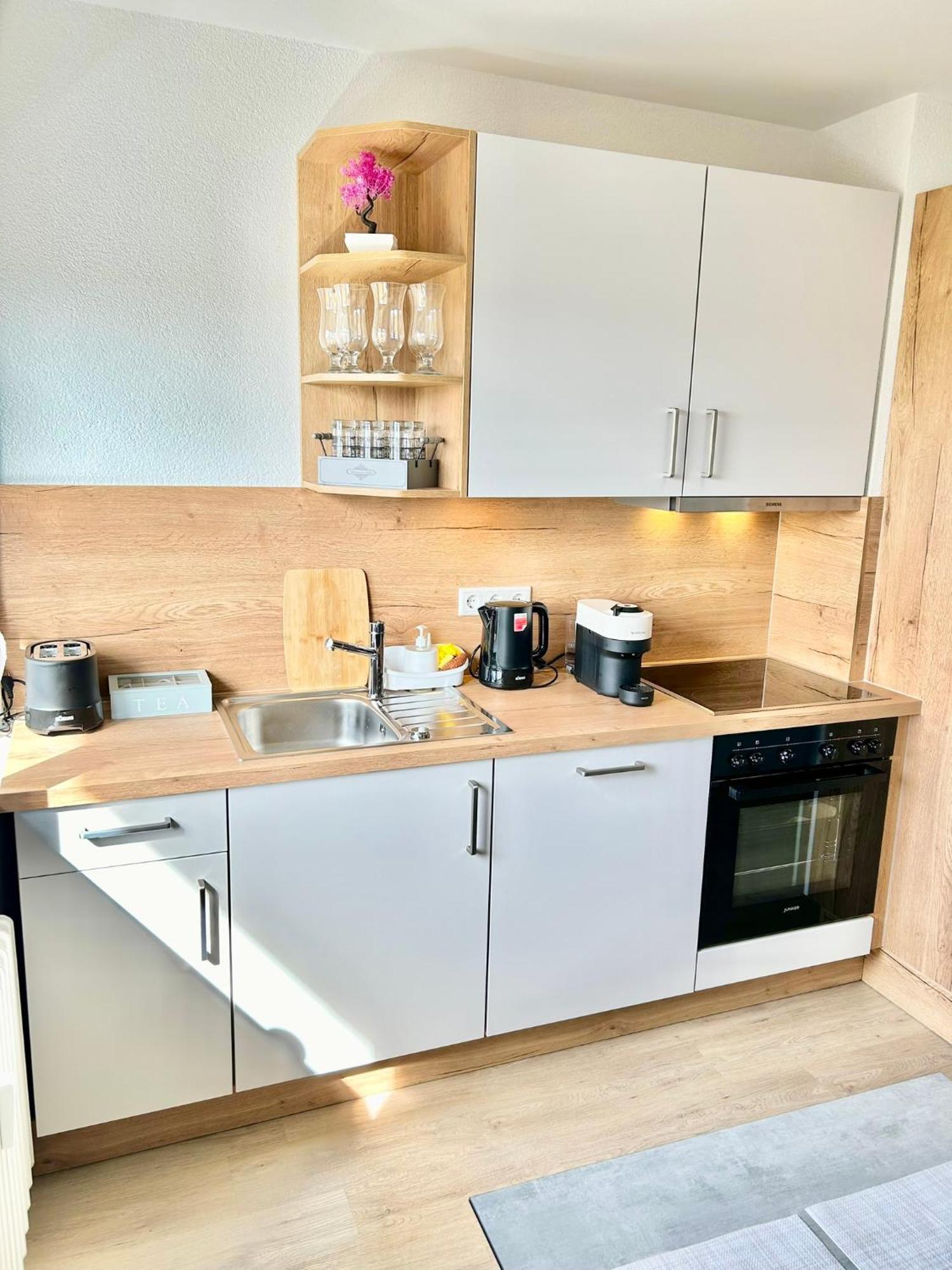 Diamond Apartments: Residenz Dreilaendereck Nahe Flughafen *