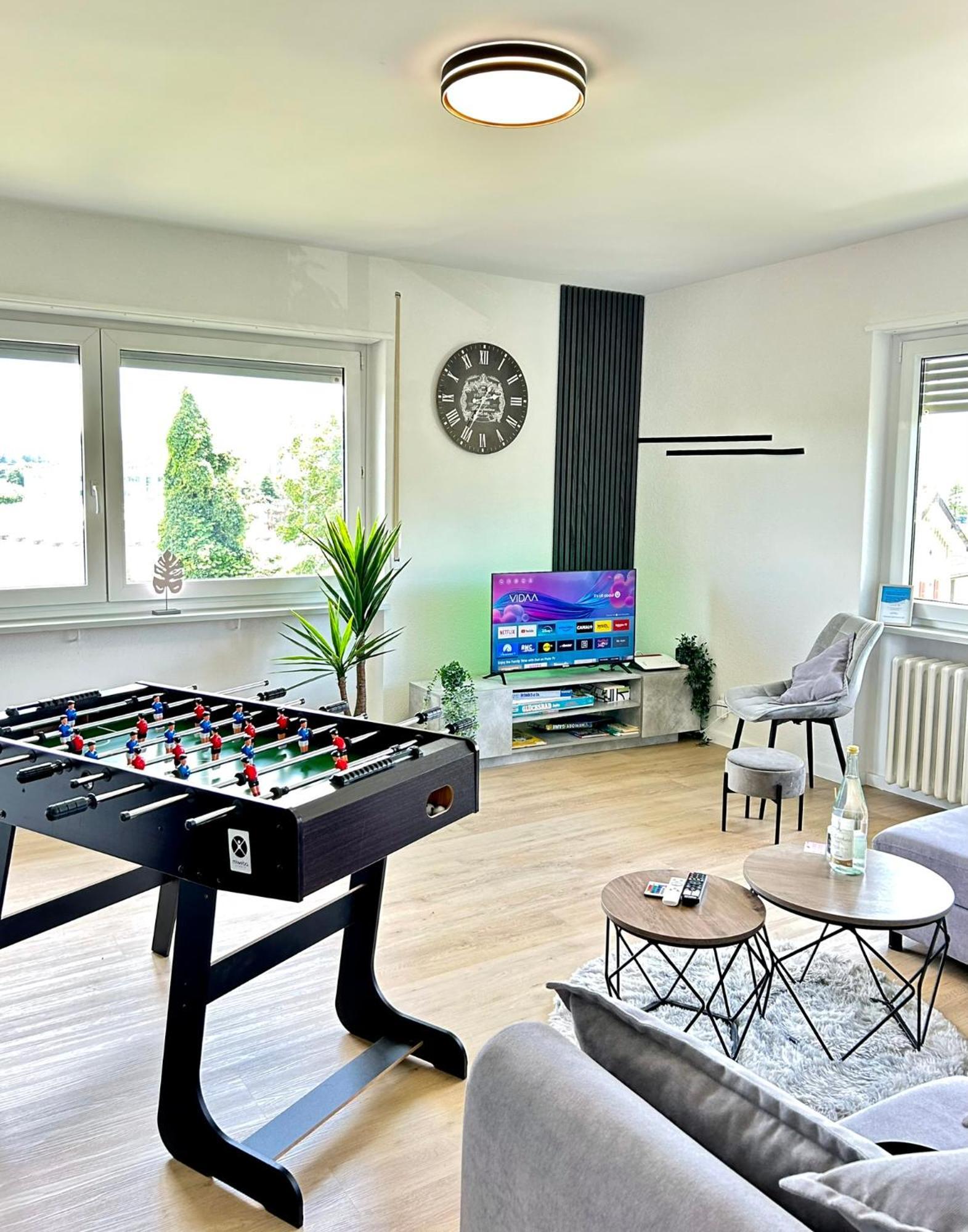 Appartement Diamond Apartments: Residenz Dreilaendereck Nahe Flughafen *
